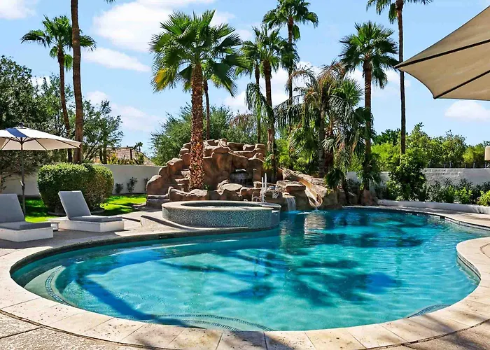 Celebrity Hideaway *