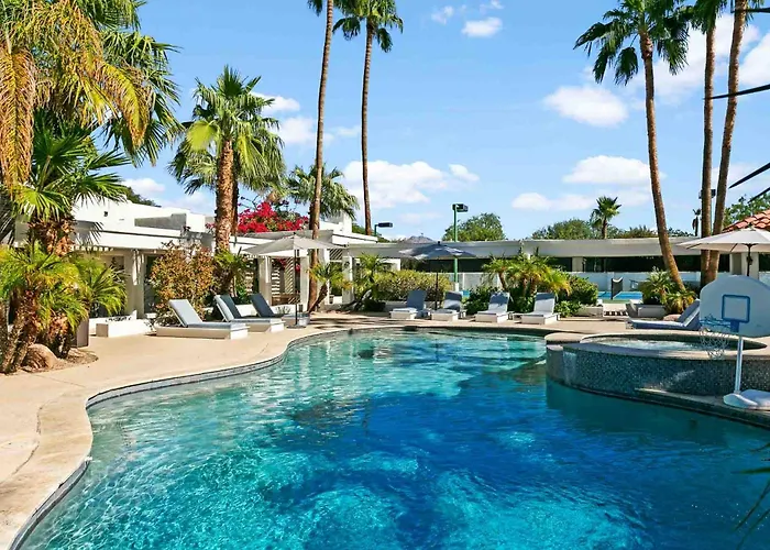 Holiday home Celebrity Hideaway