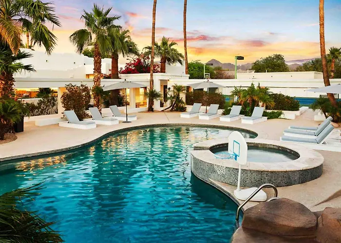 Celebrity Hideaway